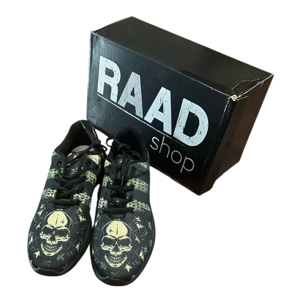 Men's “RAAD SHOP” Black and Green Skull Athletic Shoes 9.5M